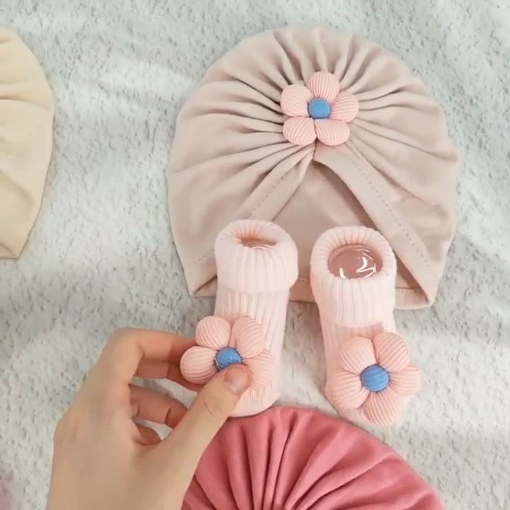 Toddler Sock Set - Set Cappellino e Calzini per Neonati