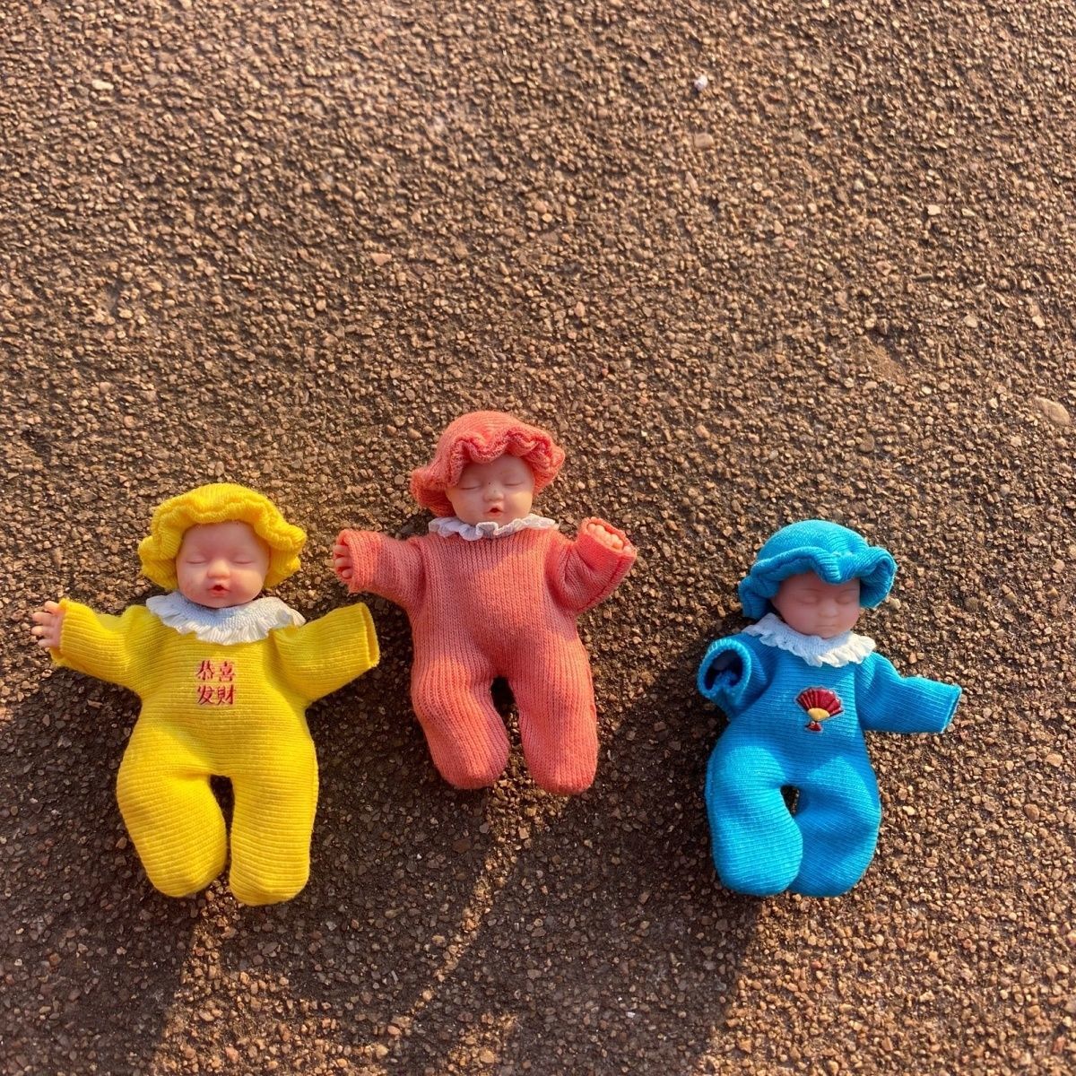 Baby Clothing Accessories - Novità! Solo Abbigliamento per Bambole Zuru