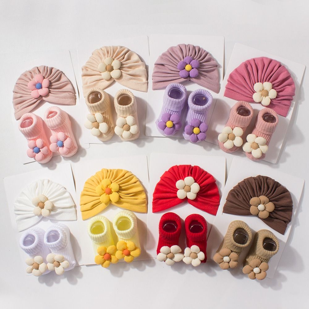 Set Cappellino e Calzini per N - Toddler Sock Set recensione e prezzo