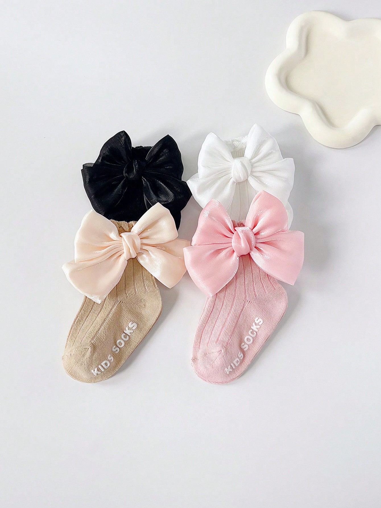 4 paia di calzini antiscivolo  - Toddler Sock Set recensione e prezzo